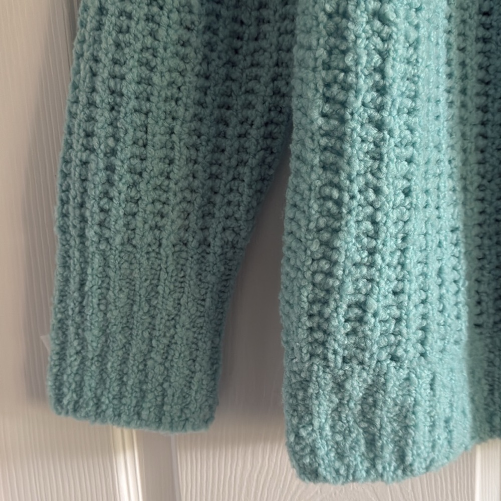 Vineyard Vines Capri Blue Cozy Fisherman Merino Wool Blend Sweater-Size Medium - Picture 8 of 14